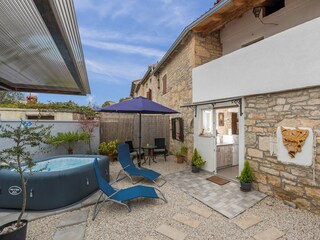 Appartamento Barat Caratteristiche 18