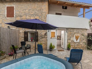 Appartement Barat Buitenaudio-opname 4