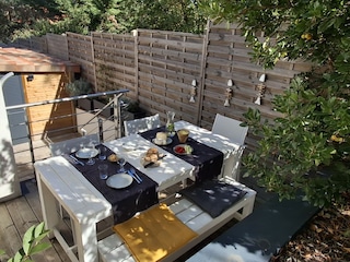 Essplatz   Terrasse hinten