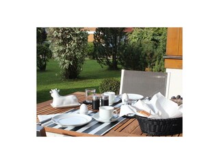 Frühstück, Kaffee, Abendessen oder Sonnenbaden -
