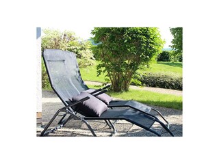 - die Terrasse lädt bei schönem Wetter ein