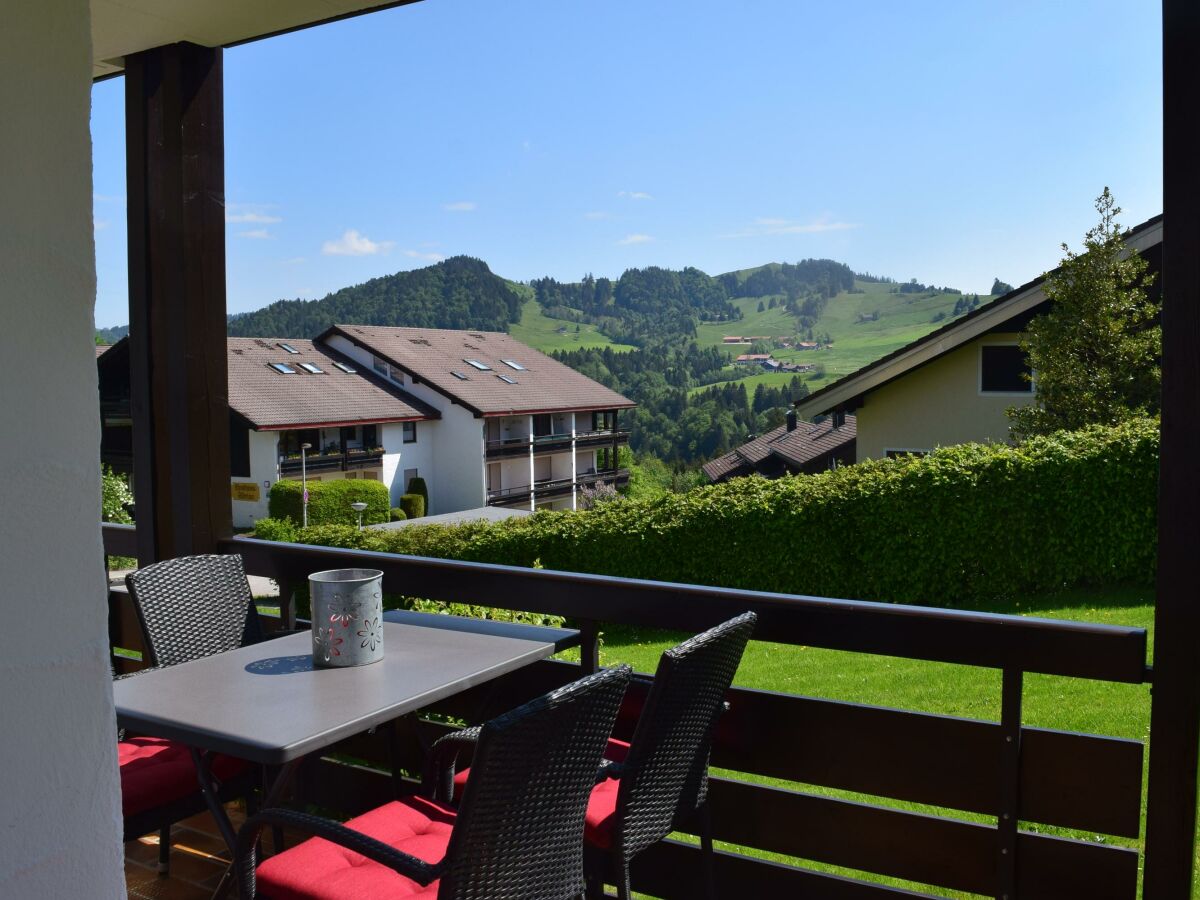 Balkon mit Hündleblick