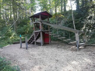 Spiel-und Rastplatz Hausbachklamm