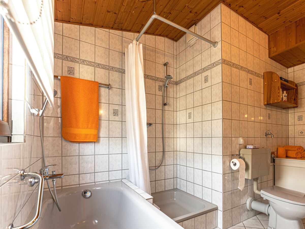 Badezimmer Ansicht Dusche