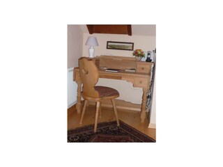 Schreibplatz im Eingang