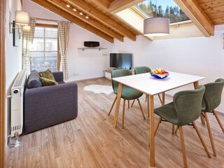 FeWo Staufen Stube 1