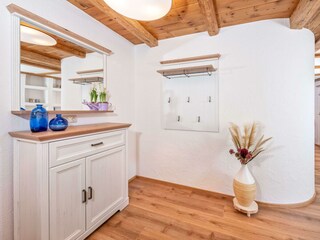 FeWo Hochgrat Garderobe_red