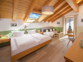 Staufen_Schlafzimmer 02