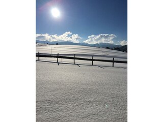 „Auszeit“ Freie Sicht auf Berge und Langlaufloipe