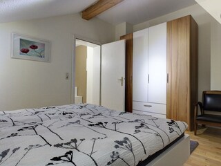 Schlafzimmer 3 im Séparée mit eigenem Badezimmer