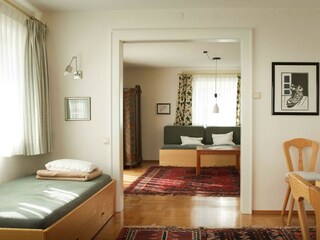Blick ins Wohnzimmer