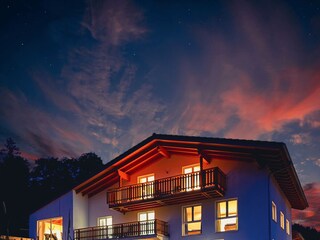 7_2025_05_LamS_Nacht.zip - 3
