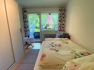 Einzelzimmer mit Balkon