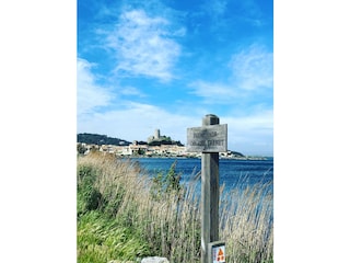 Blick auf den Tour Barberousse