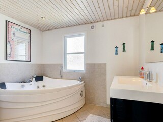 Holiday house Hou  11