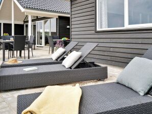 20 Personen Ferienhaus in Nørre Nebel