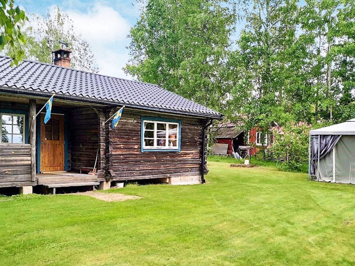 Casa per le vacanze Ludvika Registrazione all'aperto 1