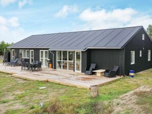 8 Personen Ferienhaus in Jerup - Bratten Strand - image1