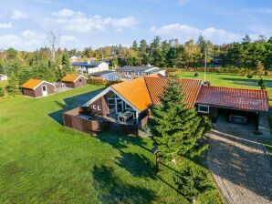 8 Personen Ferienhaus in Væggerløse - Marielyst - image1