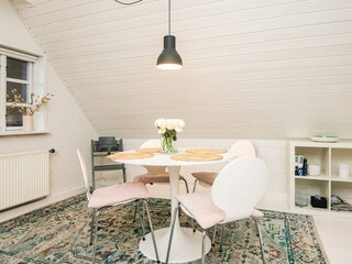 Apartment Høll  17