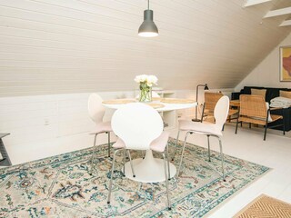 Apartment Høll  27