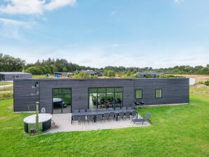 14 Personen Ferienhaus in Glesborg - Fjellerup Strand - image1