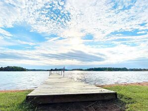 4 Personen Ferienhaus in OKNÖ - Mönsterås - image1