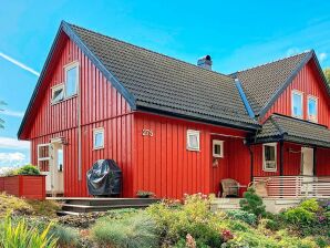 Apartment 6 person holiday home in EYDEHAVN - Staubø - image1