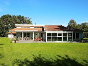 10 Personen Ferienhaus in Tisvildeleje - Tisvildeleje - image1