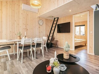 Vakantiehuis Hou  28