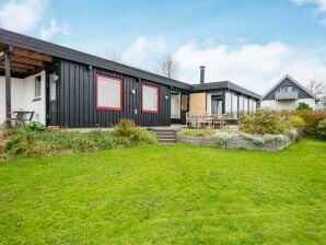 6 Personen Ferienhaus in Børkop - Høll - image1