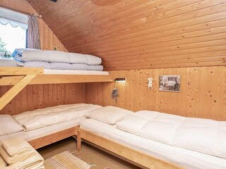 Maison de vacances Hou  13