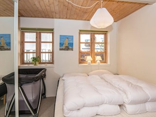 Apartment Høll  24