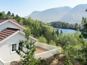 Holiday house 5 Personen Ferienhaus in GURSKØY - Leikong - image1