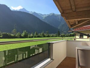 Apartment Holiday flat near four ski lifts in Mayrhofen - Schwendau - image1