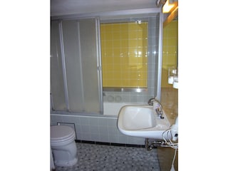 Badezimmer mit Toilette