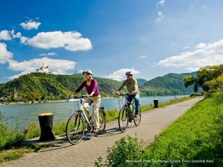 Radeln im Mittelrheintal, Foto Dominik Ketz