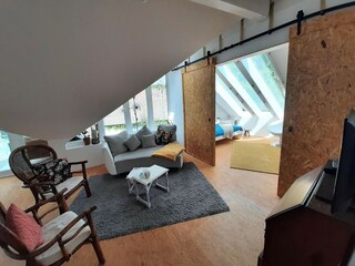 Apartment Roes Features 25