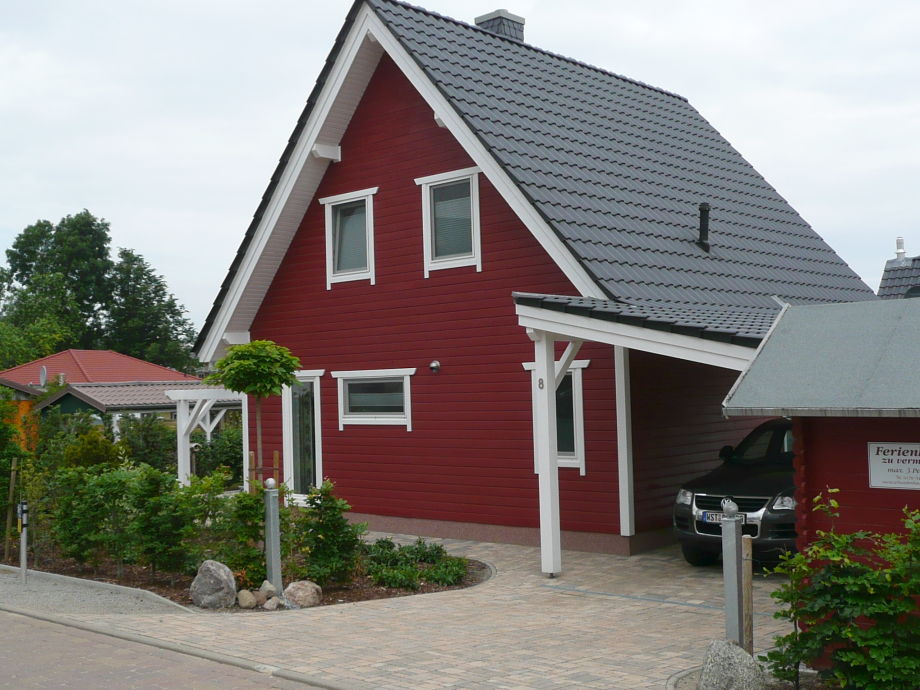 Ferienhaus Schwedenhaus/Fleesensee rot, GöhrenLebbin