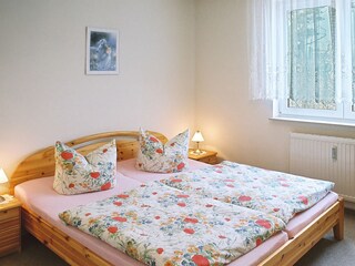 Blick in die Ferienwohnung &#8211;Schlafzimmer 1