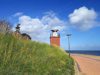 Wyker Leuchtturm an der Promenade