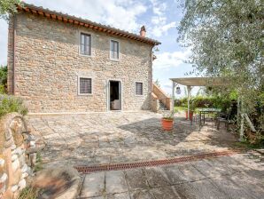Apartment Belvilla by OYO La Perla - Vecchietto - image1