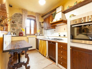 Apartment Vecchietto Features 18