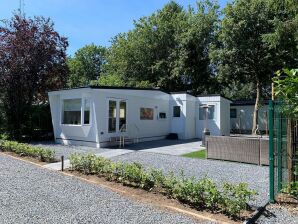 Maison de vacances Chalet de luxe situé à Garderen, à la lisière de la forêt de la Veluwe - Uddel - image1