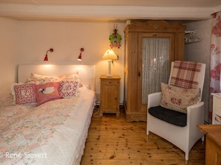 Schlafzimmer 3