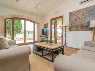 Villa Sant Joan Caratteristiche 16