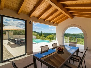 Villa Beram Buitenaudio-opname 22
