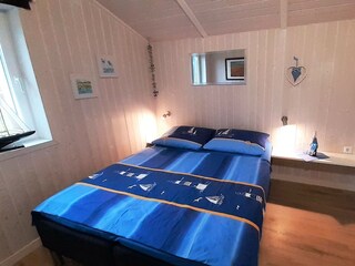 Schlafzimmer 2 mit Doppelbett
