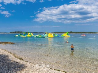 der Strand, kristallklares Meer