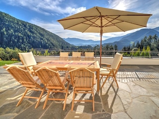 Terrase mit herrlichem Panorama